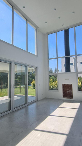 Imagen 5 de 30 de Casa - Las Tipas