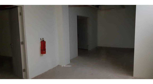 Local Comercial En Nueva Costanera