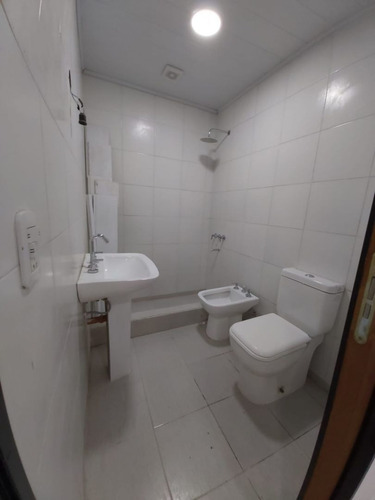Imagen 7 de 12 de Departamento En Venta En La Tablada