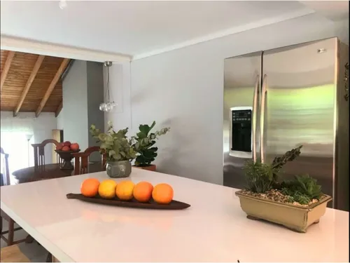 Rhbr-10554 (casa Piso 1, Rionegro, La Macarena)
