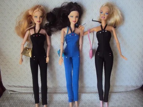 Ropa para barbies con tela hotsell