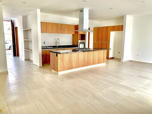 Imagen 17 de 20 de Estrena Casa En Cañadas Del Arroyo, Jardín, Doble Altura, 3