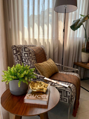 Apartamento Amueblado De 1 Habitación Con Amenidades De Lujo