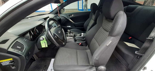 Hyundai Genesis 2.0 Coupe T 275cv Mt 2013
