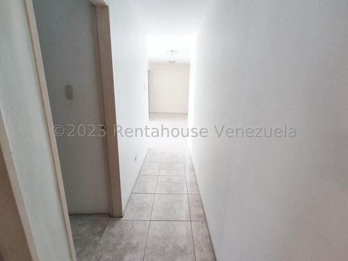Imagen 7 de 30 de Apartamentos En Venta En Club Hipico Las Trinitarias Recien Remodelado Barquisimeto , Lara 23-20593 Vip