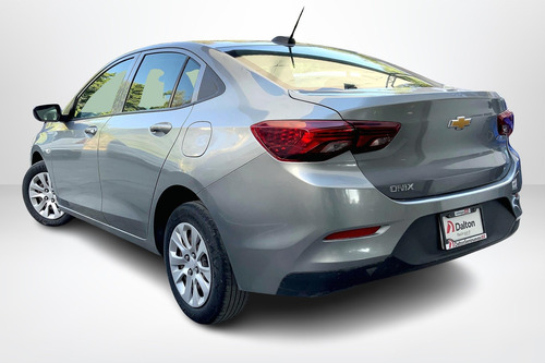 Chevrolet Onix 2022