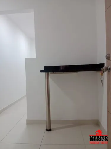 Apartaestudio En Arriendo En Medellín - Laureles