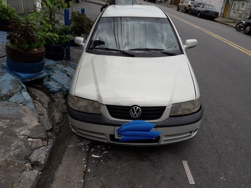 Volkswagen Gol 2000 1.0 16v 5p
