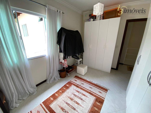 Imagem 24 de 30 de Casa Semi-mobiliada À Venda, Com 3 Dormitórios, Sendo 1 Suíte E 1 Vaga - Bairro Ariribá Em Balneário Camboriú-sc - Ca0408