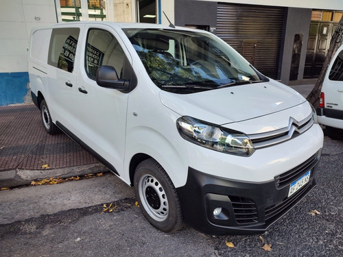 Imagen 2 de 15 de Citroën Jumpy Mixto 1.6 L3 Hdi 115 Business