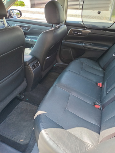 Nissan Altima 2.5 Advance At Piel Cvt
