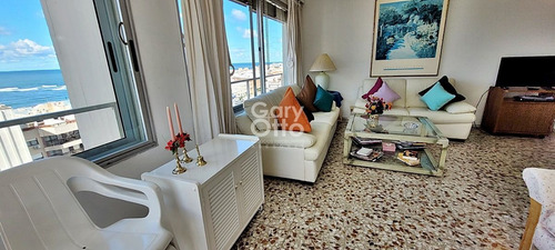 Imagen 3 de 11 de Piso Alto En Peninsula Con Vistas Directas Al Mar