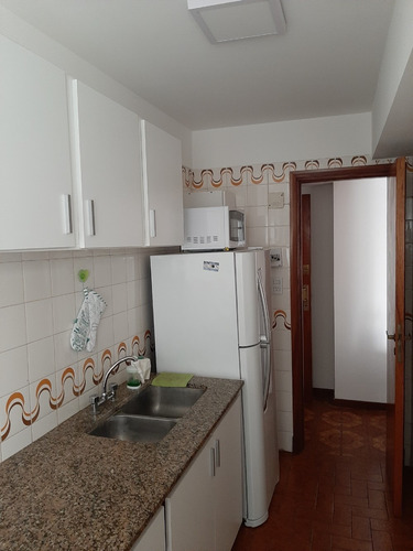 Imagen 10 de 13 de Dueño Vende Excelente Departamento 2 Ambientes Al Frente La Perla