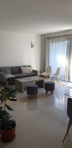 Casa En Venta Linda Casa De 1 Piso 4 Dorm. En Talca