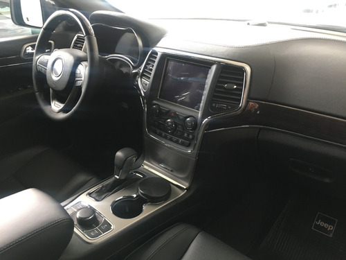 Jeep Grand Cherokee Overland 3.6l Negra 5 Puertas 2021 Full