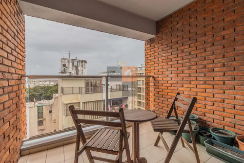 Apartamento En Venta En Tres Cruces Con Divino Metraje