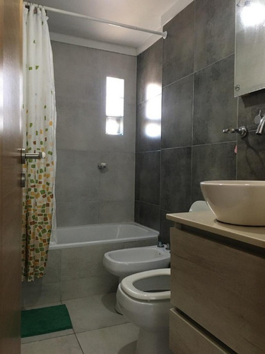 Imagen 7 de 11 de Departamento En Venta En Moron Norte