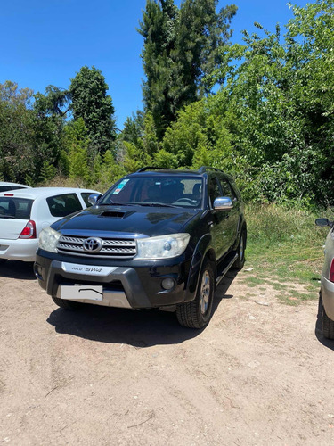 Toyota Hilux SW4 3.0 Srv Cuero I 171cv 4x4 4at