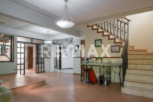 Imagen 1 de 14 de Las Clavellinas Calle Cerrada Vende Yackeline Tovar 04145831984 Codigo 131061