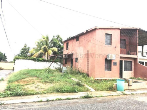 Imagen 1 de 30 de Casas En Venta Cabudare La Puerta, Selena Pacheco Telf. 04245197639 Codigo 22-21488 Lara, Venezuela