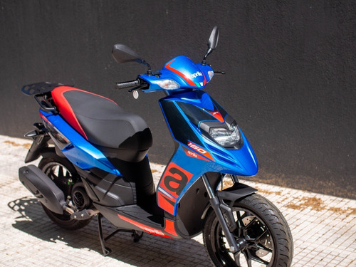 Imagen 13 de 25 de Aprilia Sr 160 Azul Financiacion Abs Inyeccion Concesionario