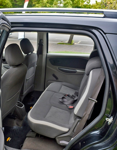 Imagen 6 de 15 de Chevrolet Spin Lt Mt 1,8