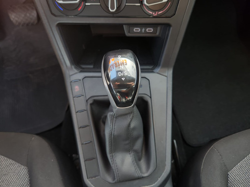 Volkswagen Virtus Volkswagen Virtus TSI 1.0