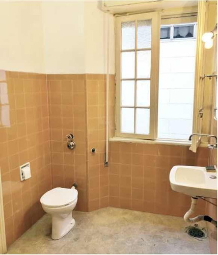 Sala Comercial Com Banheiro E Copa