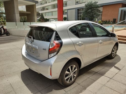Toyota Prius C Hibrido Seminuevo!! Magnifica Oportunidad!!