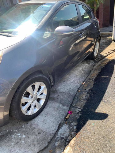 Imagen 5 de 5 de Kia Rio Dgi