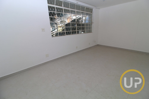 Imagem 11 de 15 de Casa - Prado - Belo Horizonte - R$ 4.500,00 - 12099