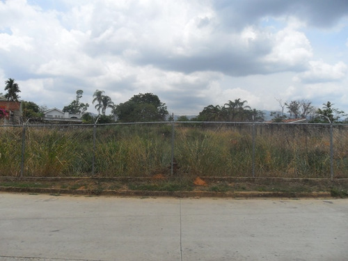 En Venta Terreno Guataparo Country Club