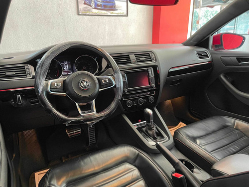 Imagen 11 de 16 de Volkswagen Vento 2018 2.0 Tsi Gli 211cv Permuto/financio