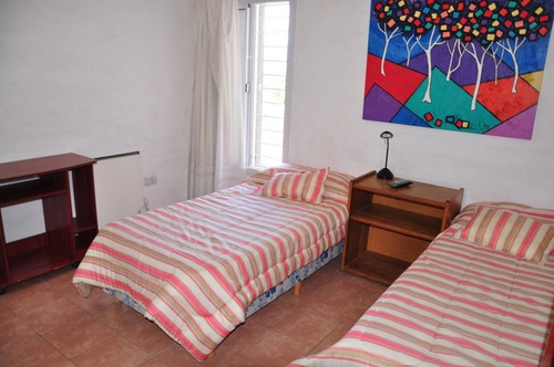 Imagen 10 de 14 de Dueño Alquila Casa Cerca Centro 6 Personas Con Piscina