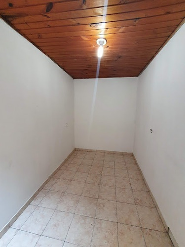 Imagem 13 de 14 de Casa À Venda, 2 Quartos, Jardim Eliana - Guarulhos/sp - 3087