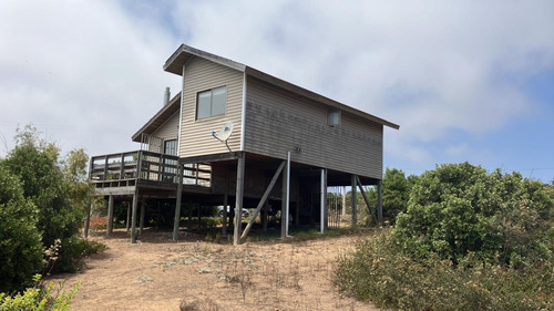 Acogedora Casa Con Vista Al Mar En Condominio Cerrado