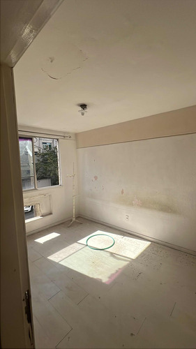 Apartamento Com 2 Quartos. Sala, Cozinha, Banheiro