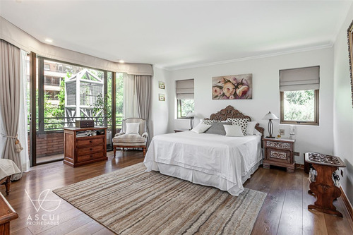 Condominio Exclusivo Con Vista Privilegiada. Buena Ubicación