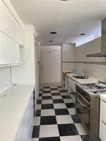 Imagen 10 de 30 de Venta De Chalet En Barrio Constitucion