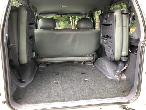 Imagen 5 de 8 de Toyota Prado