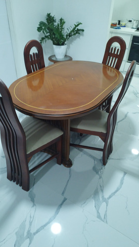 Comedor De Cedro 4 Sillas (Usado)