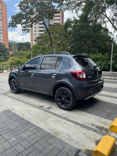 Renault Stepway 1.6 Trek Intens