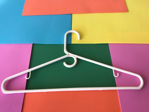 Ganchos De Ropas Tintoreria Lavanderia Closet Colgar Hogar (Usado)