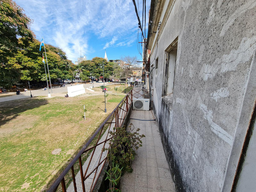 Frente A Plaza Del Soldado 14 Metros De Frente Y Terreno 334 M2