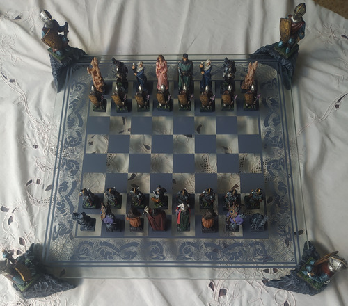 Juego De Ajedrez Coleccionistas Legends Of Camelot Mod.927