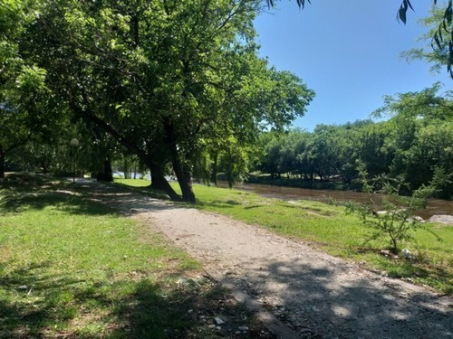 Imagen 8 de 12 de Se Vende Lote A Pocas Cuadras Del Rio