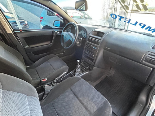 Chevrolet Astra Sed. Advant. 2.0 8V MPFI FlexP. 4p