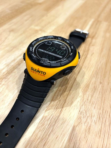 Suunto Vector - Altim - Barom - Búss - Temp Logbook