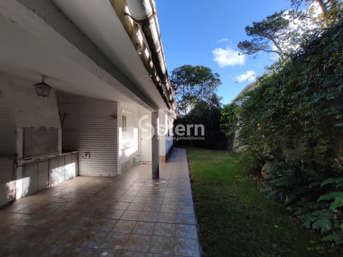 Imagen 20 de 23 de Venta Casa 3 Dormitorios Y Dependencia, Playa Mansa, Punta Del Este