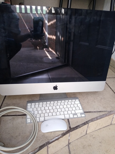 Pc iMac 21.5 A1311 (reacondicionar/refaccion - No Video) (Usado)